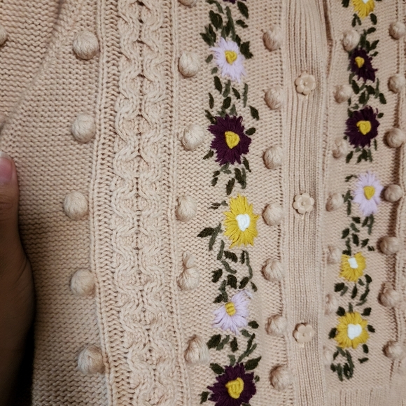 Alice + Olivia Kitty Puff Sleeve Cardigan In Almond, XS - Picture 6 of 11